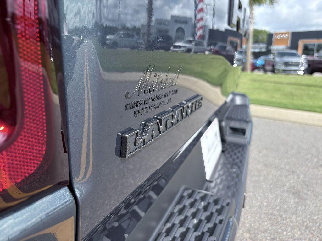 new 2025 Ram 1500 car, priced at $61,230