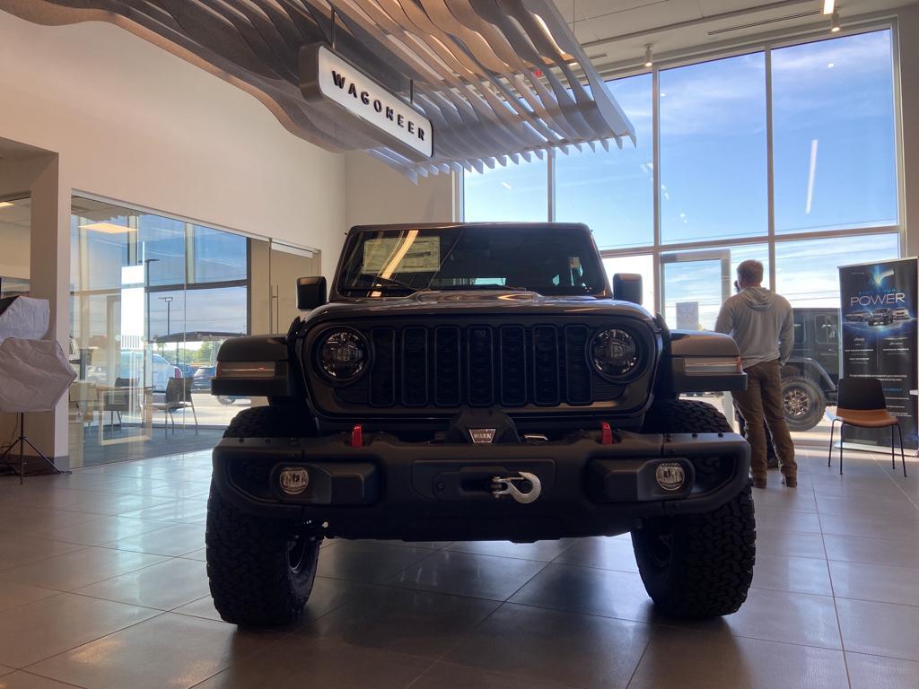 new 2024 Jeep Wrangler car, priced at $59,886