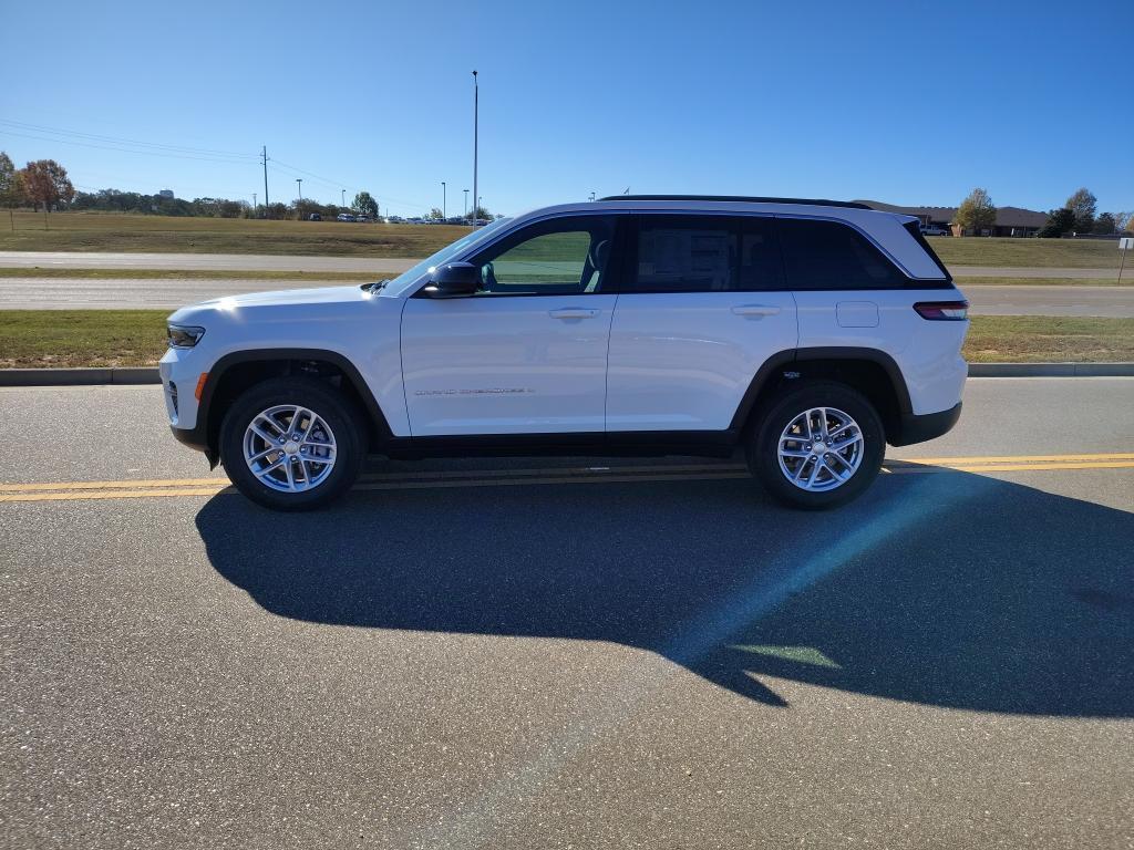 new 2025 Jeep Grand Cherokee car, priced at $36,021