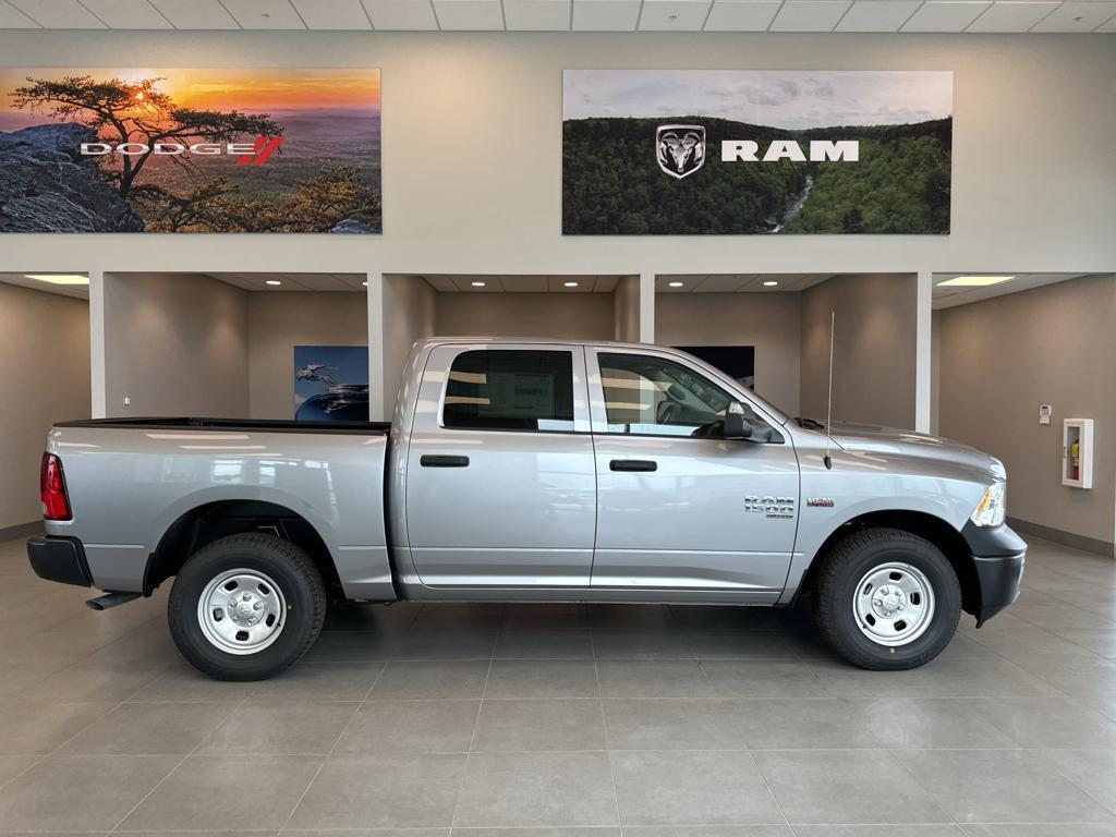 new 2024 Ram 1500 Classic car, priced at $40,633