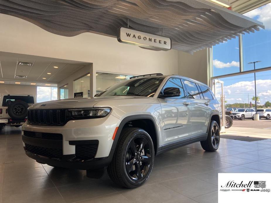 new 2024 Jeep Grand Cherokee L car, priced at $44,417