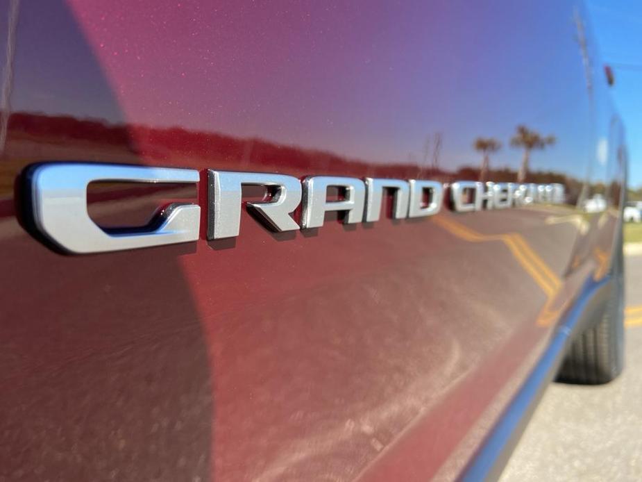 new 2025 Jeep Grand Cherokee L car, priced at $43,849