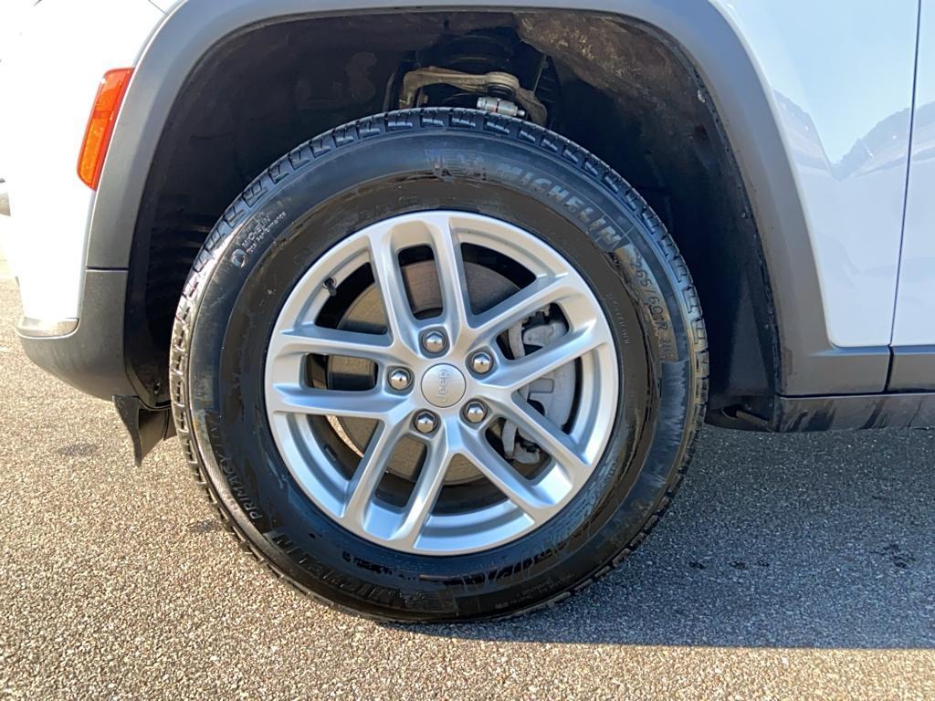 used 2024 Jeep Grand Cherokee L car, priced at $38,075