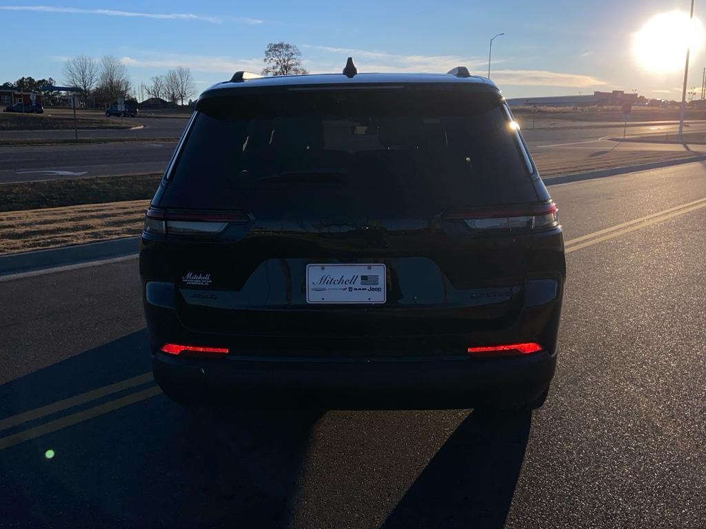 new 2025 Jeep Grand Cherokee L car, priced at $56,055