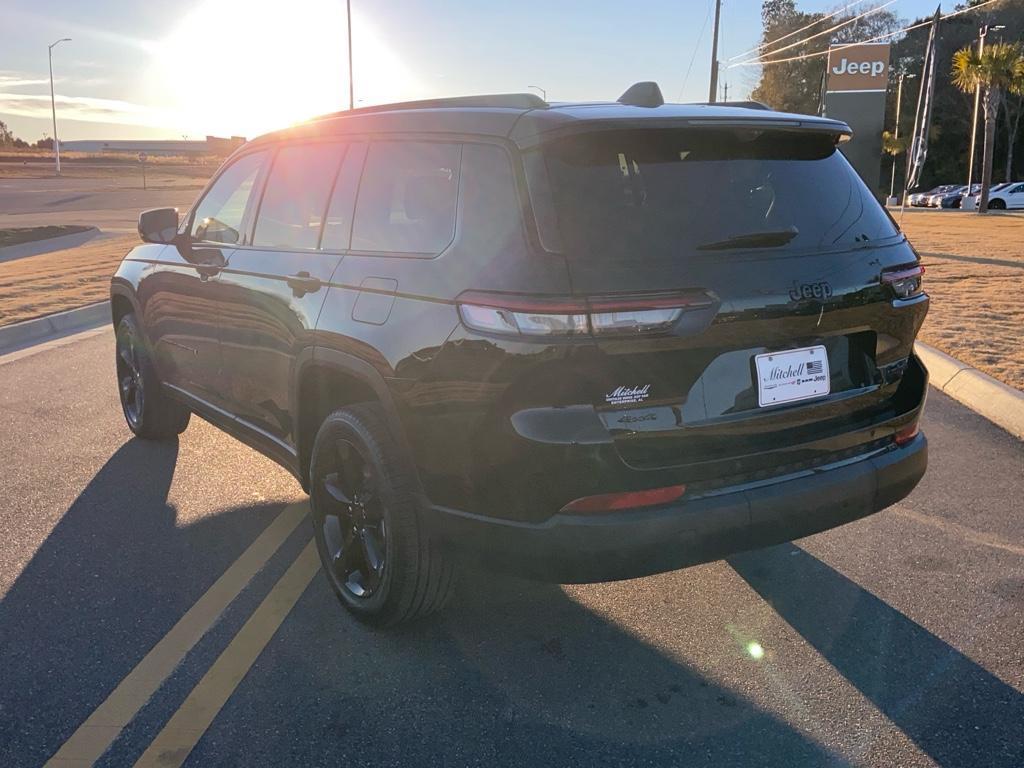 new 2025 Jeep Grand Cherokee L car, priced at $56,055