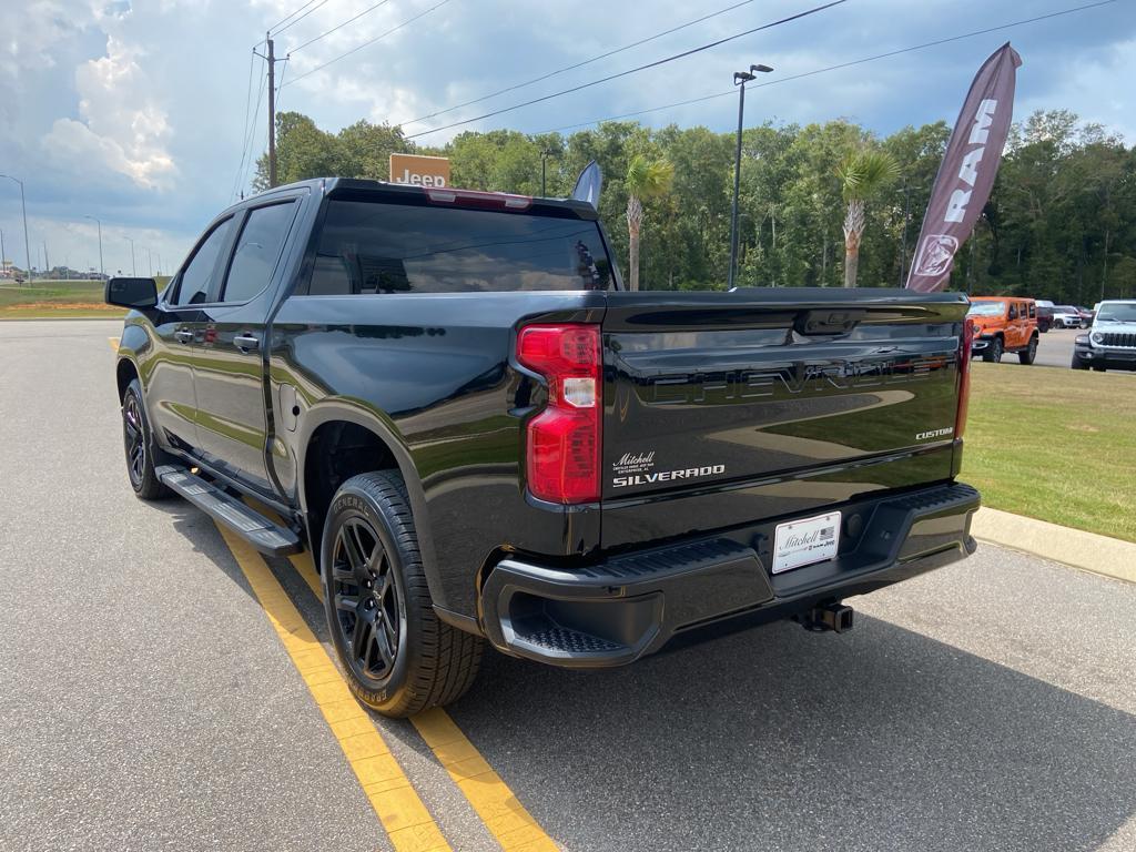 used 2025 Chevrolet Silverado 1500 car, priced at $38,020