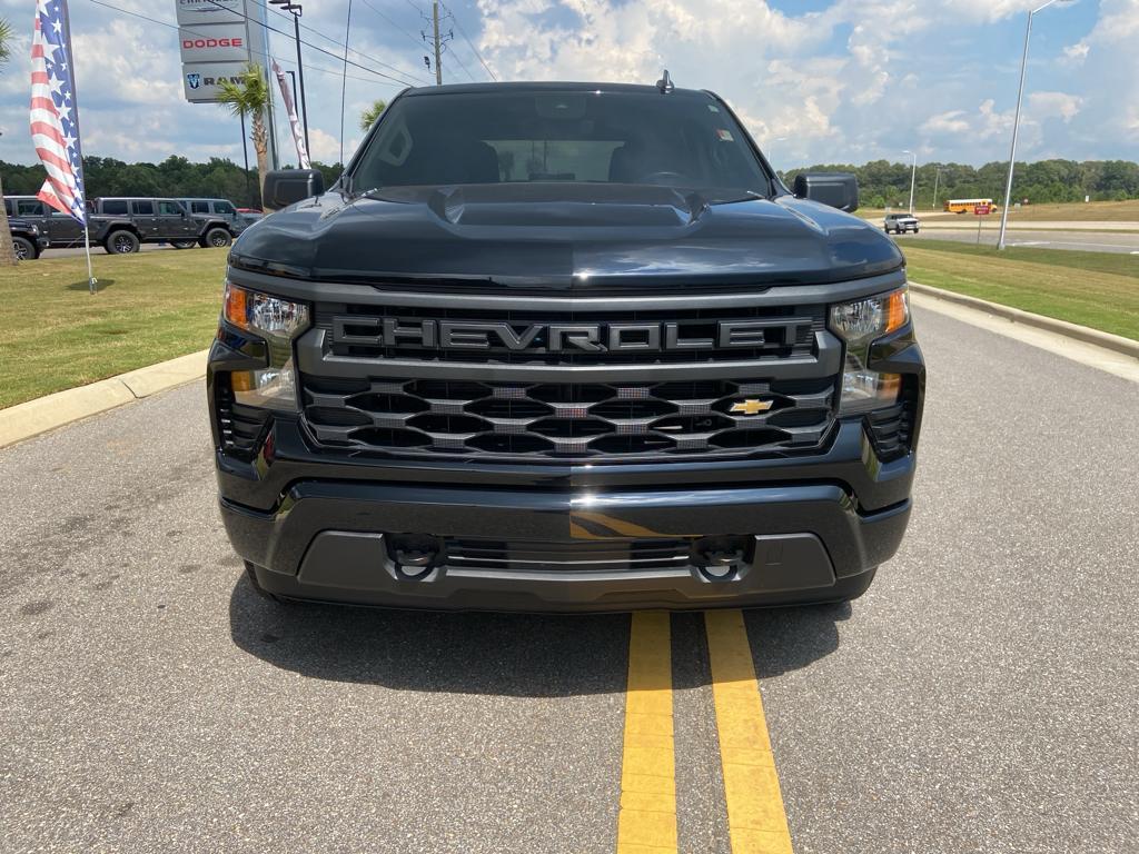 used 2025 Chevrolet Silverado 1500 car, priced at $38,020
