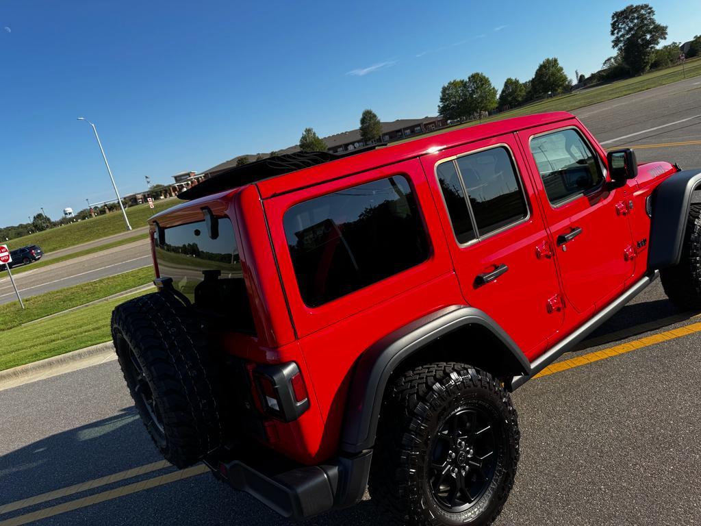 new 2025 Jeep Wrangler car, priced at $49,543