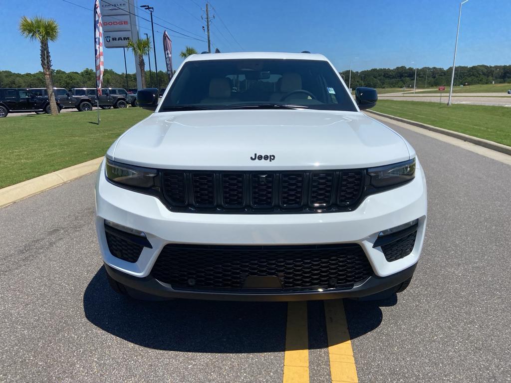 new 2025 Jeep Grand Cherokee car, priced at $49,312