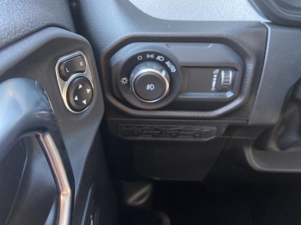 new 2025 Jeep Wrangler car, priced at $49,394