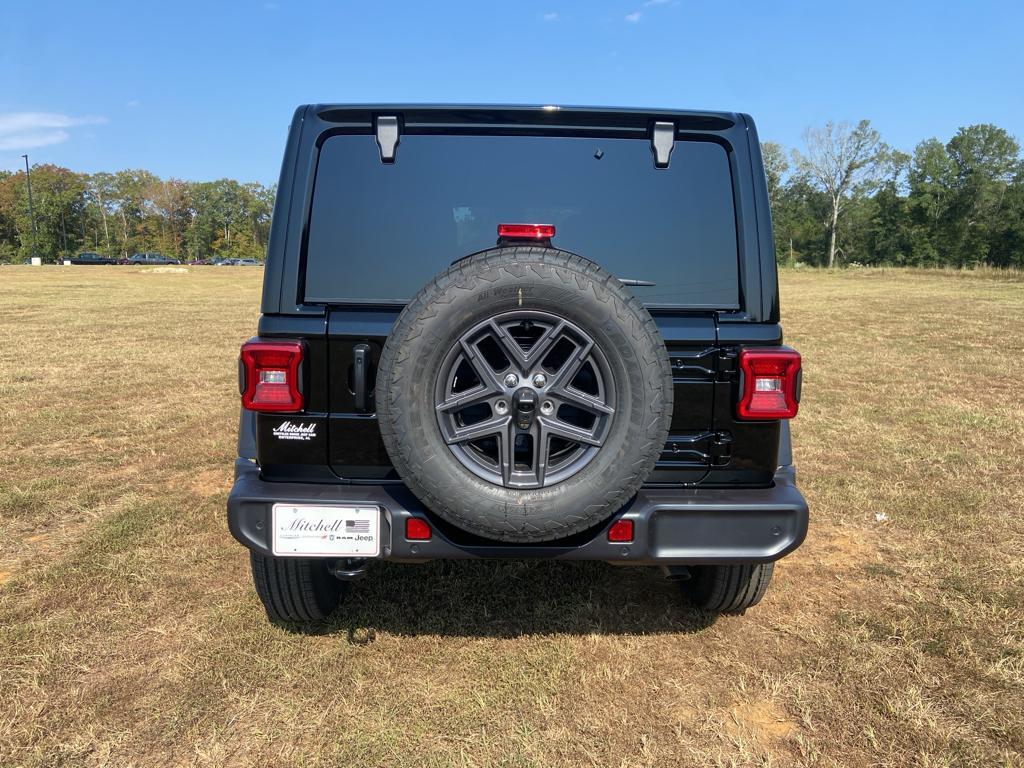 new 2025 Jeep Wrangler car, priced at $49,394
