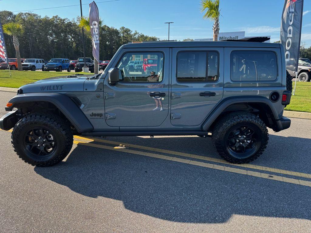 new 2025 Jeep Wrangler car, priced at $49,125