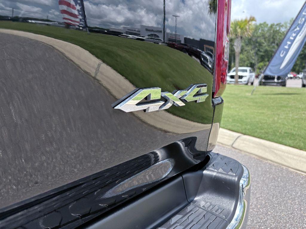 new 2025 Ram 1500 car, priced at $59,186