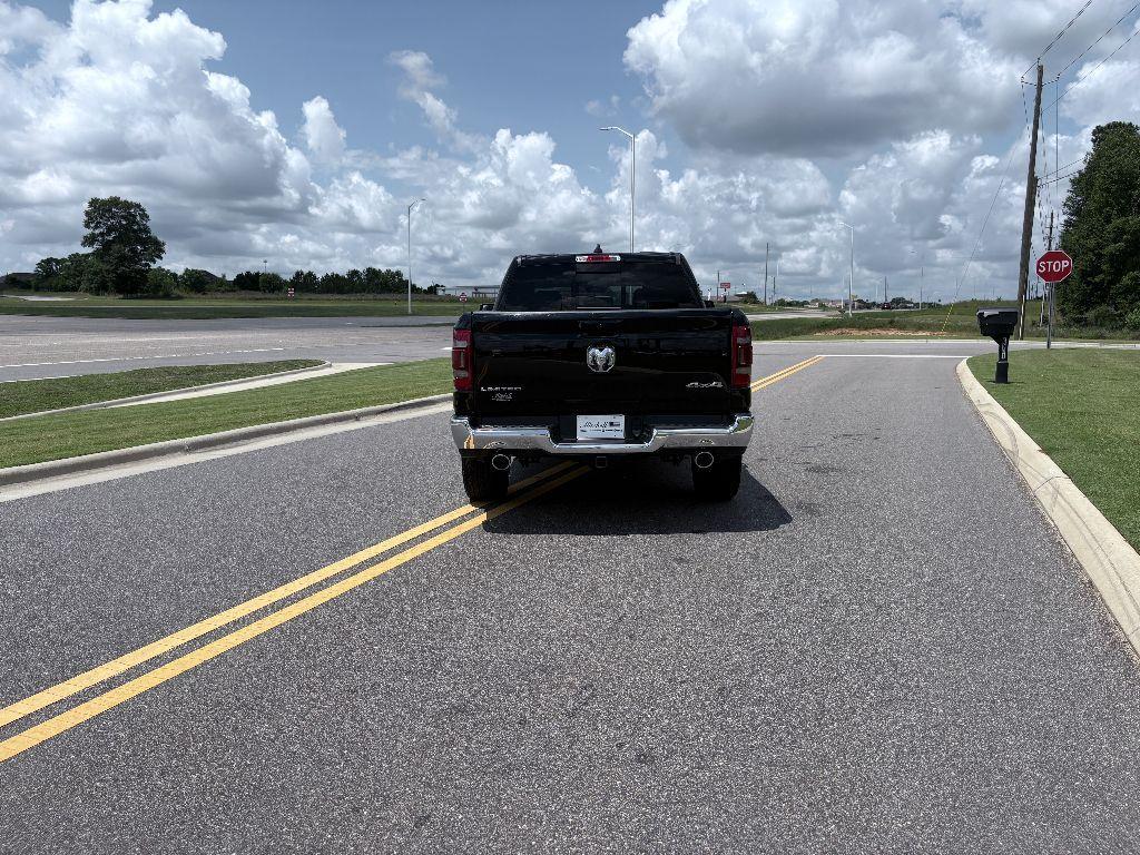 new 2025 Ram 1500 car, priced at $59,186