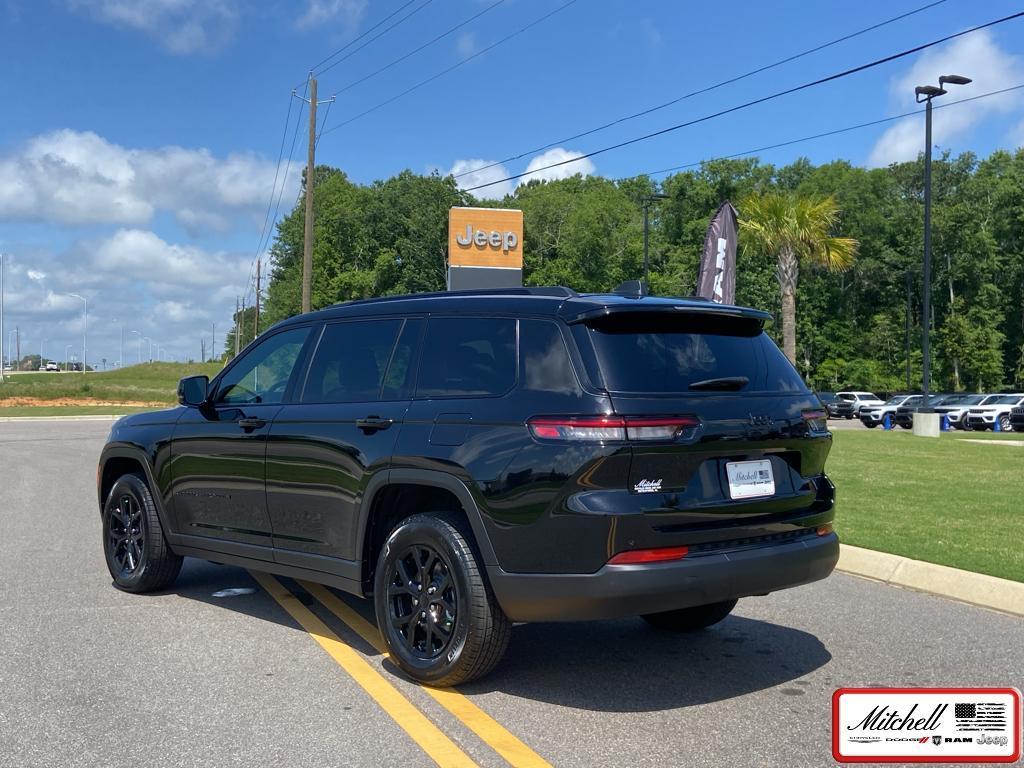 new 2025 Jeep Grand Cherokee L car, priced at $42,748