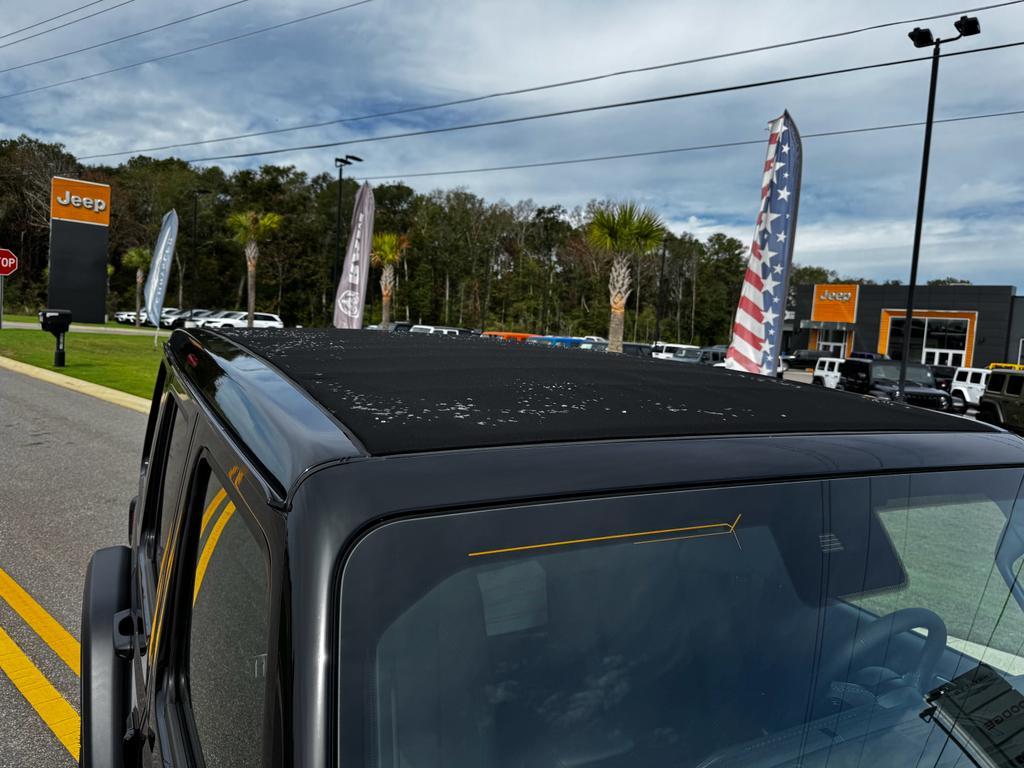 new 2025 Jeep Wrangler car, priced at $50,258