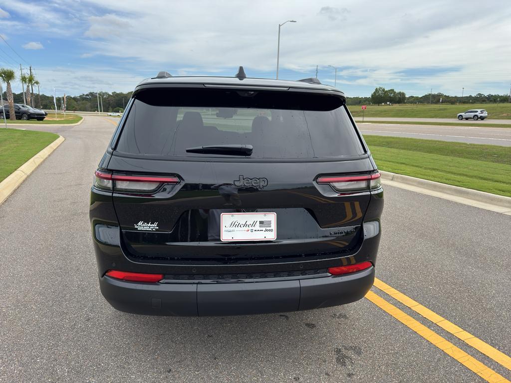 new 2025 Jeep Grand Cherokee L car, priced at $49,883