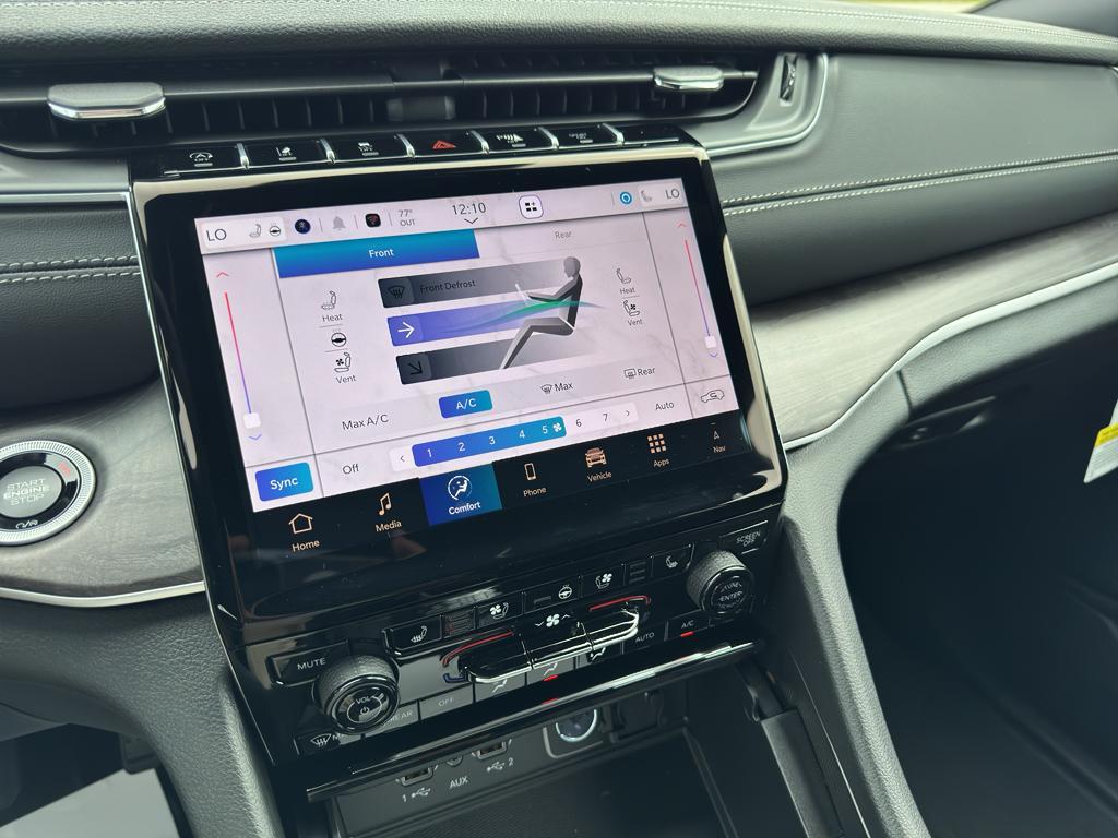 new 2025 Jeep Grand Cherokee L car, priced at $49,883