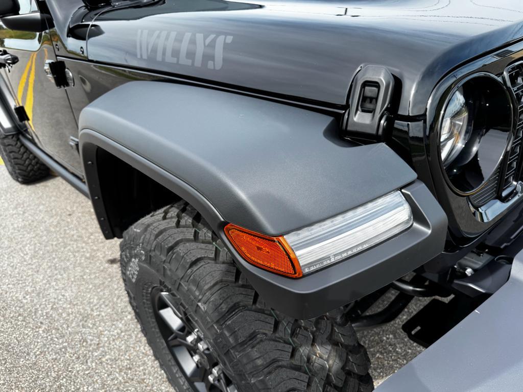 new 2025 Jeep Wrangler car, priced at $52,122