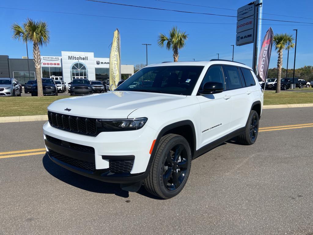 new 2025 Jeep Grand Cherokee L car, priced at $48,588