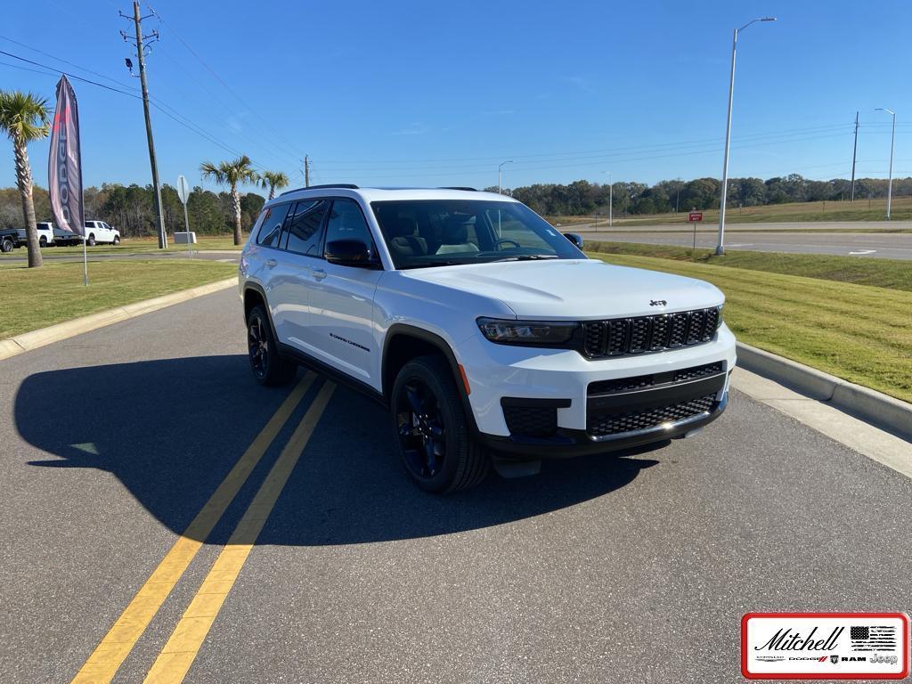 new 2025 Jeep Grand Cherokee L car, priced at $46,088