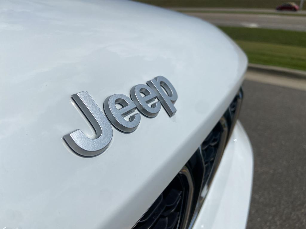 new 2025 Jeep Grand Cherokee L car, priced at $37,369