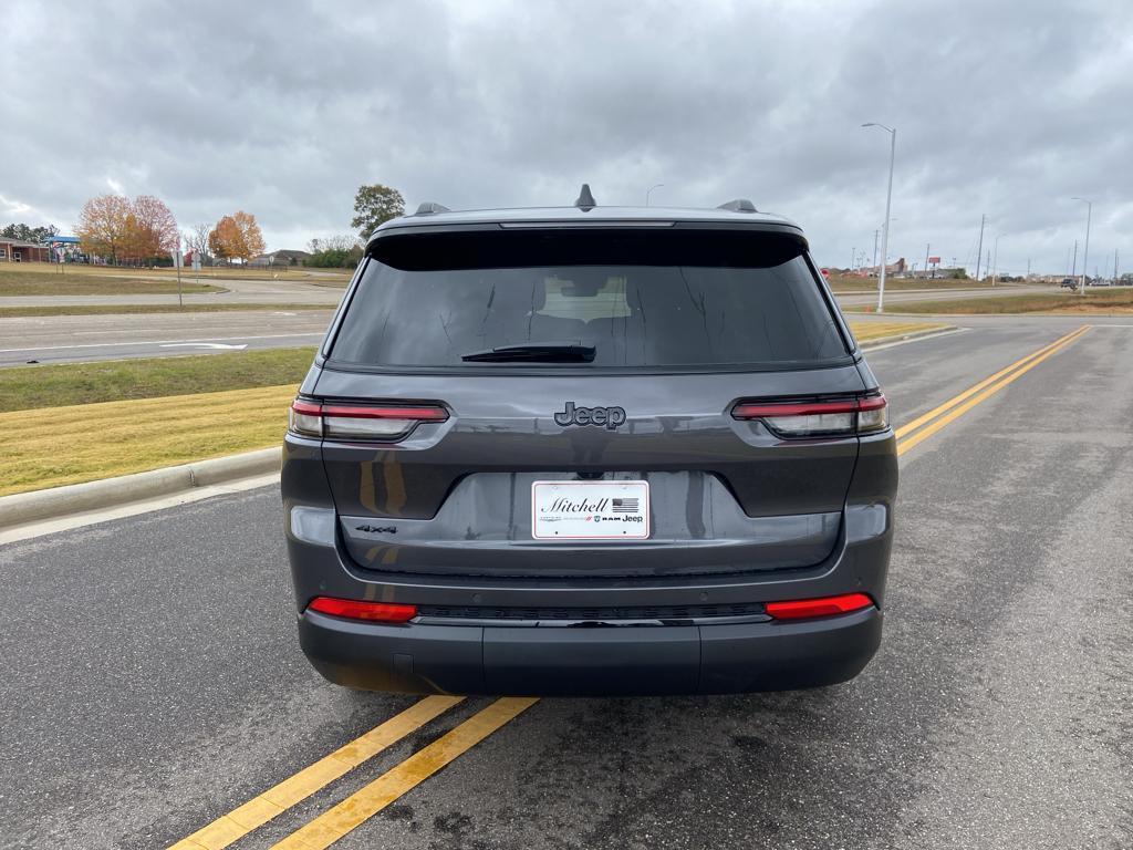 new 2025 Jeep Grand Cherokee L car, priced at $46,034