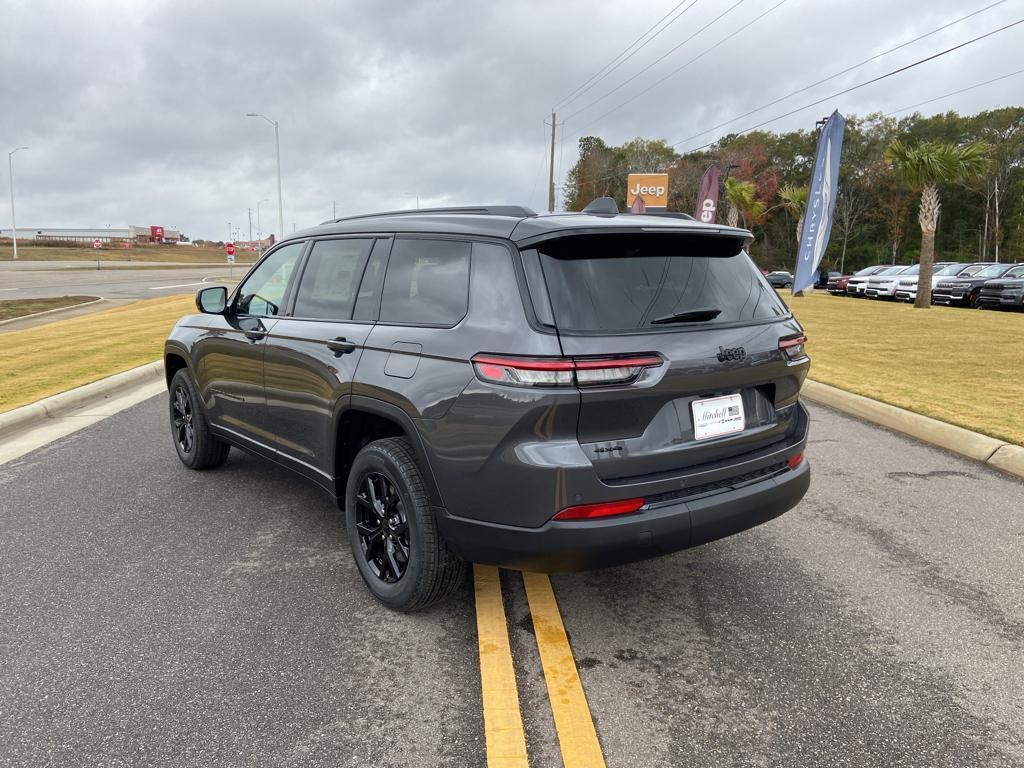 new 2025 Jeep Grand Cherokee L car, priced at $46,034