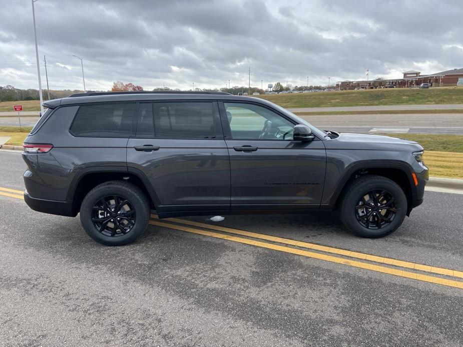 new 2025 Jeep Grand Cherokee L car, priced at $46,034