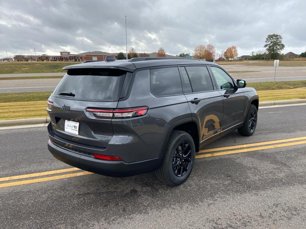 new 2025 Jeep Grand Cherokee L car, priced at $46,034