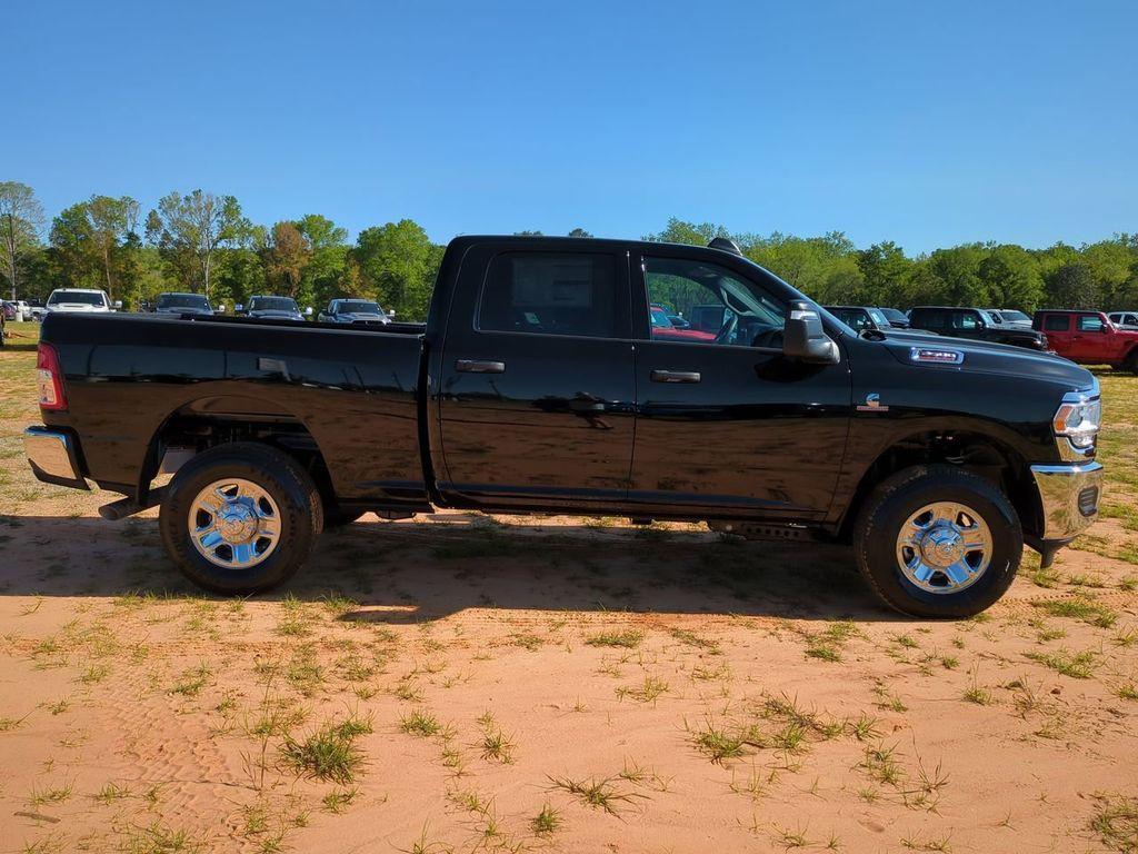 new 2024 Ram 2500 car, priced at $61,715