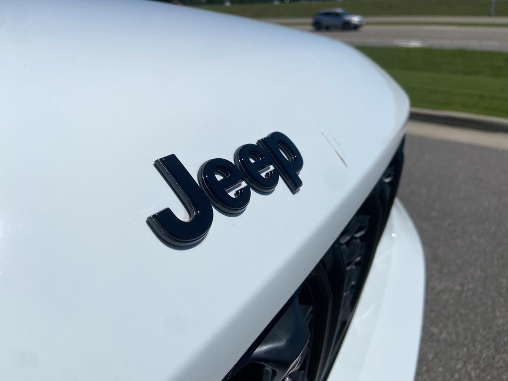 new 2025 Jeep Grand Cherokee L car, priced at $49,708