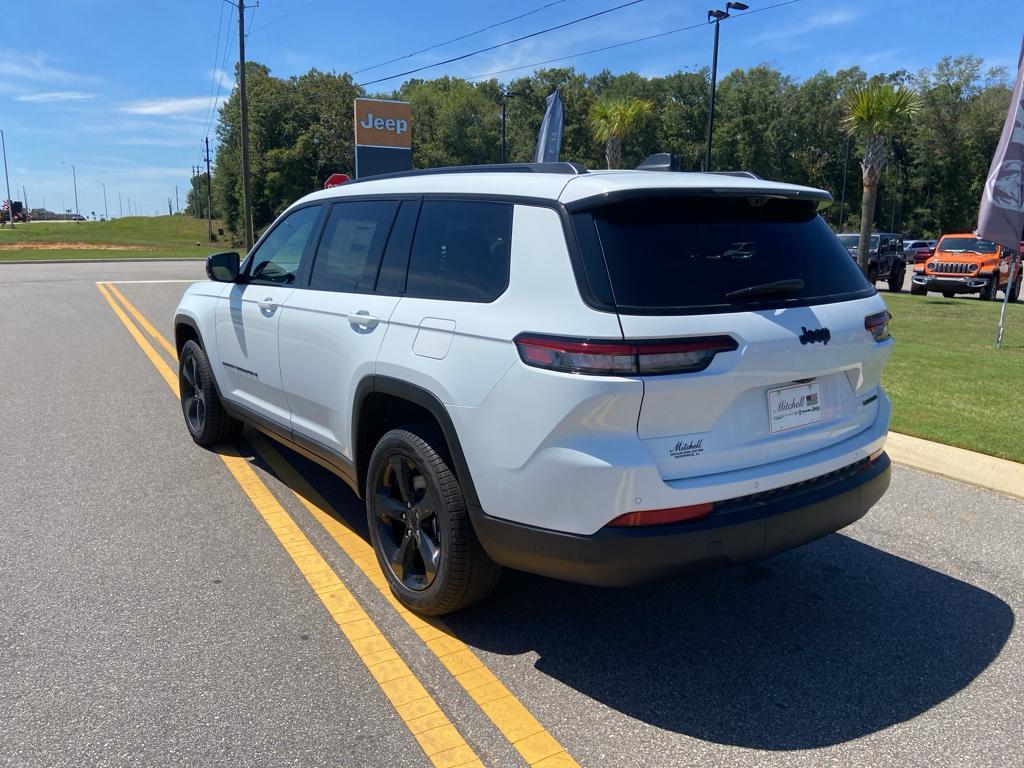 new 2025 Jeep Grand Cherokee L car, priced at $49,708