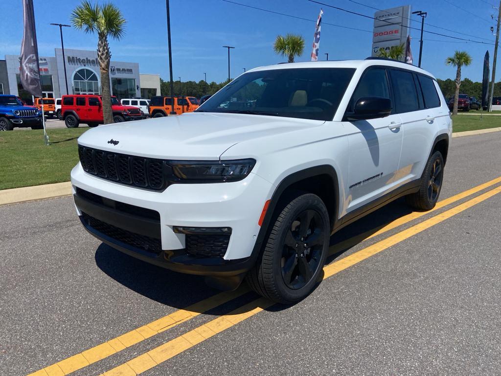 new 2025 Jeep Grand Cherokee L car, priced at $49,708