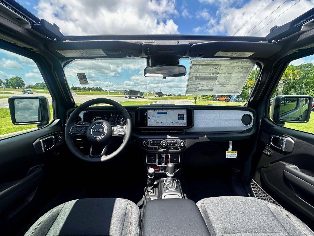 new 2025 Jeep Wrangler car, priced at $55,121