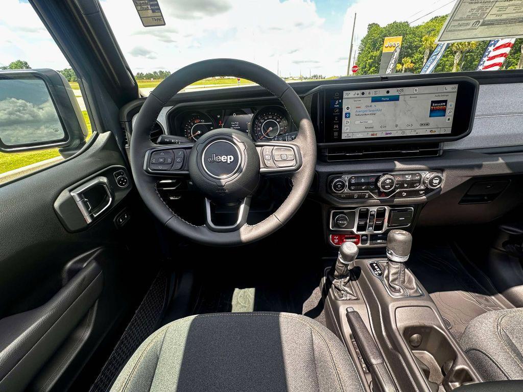 new 2025 Jeep Wrangler car, priced at $55,121