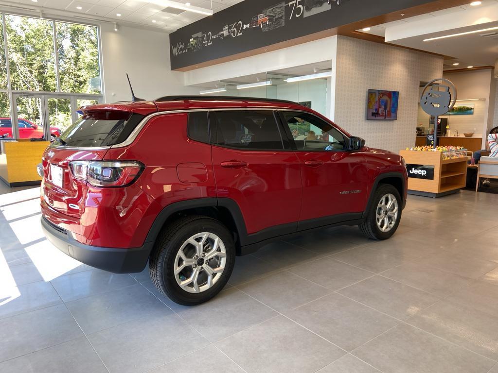 new 2025 Jeep Compass car, priced at $27,753