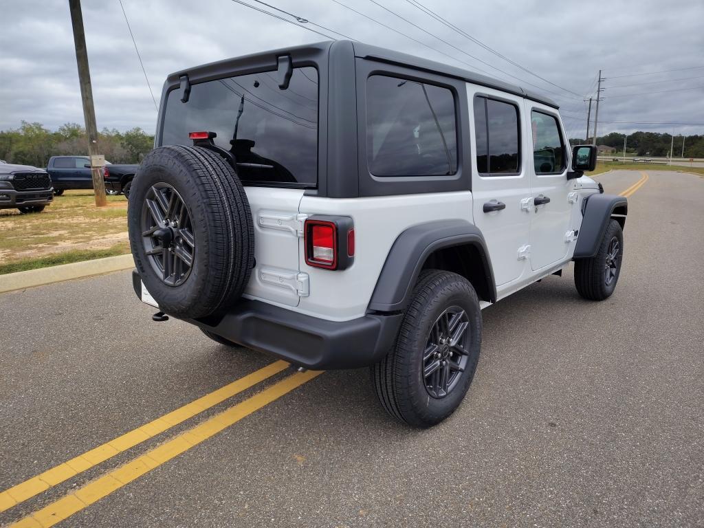 new 2026 Jeep Wrangler car, priced at $44,436