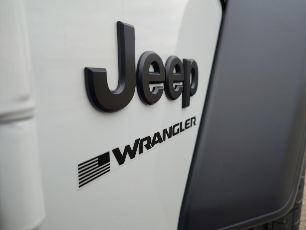 new 2026 Jeep Wrangler car, priced at $44,436