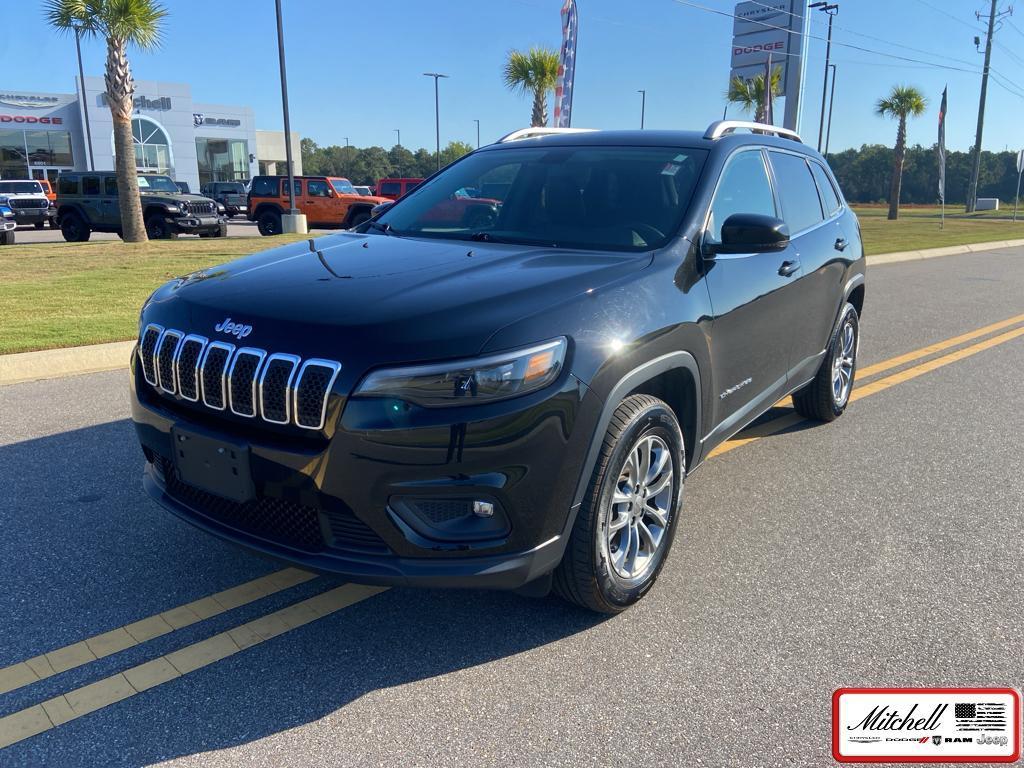 used 2020 Jeep Cherokee car, priced at $20,261