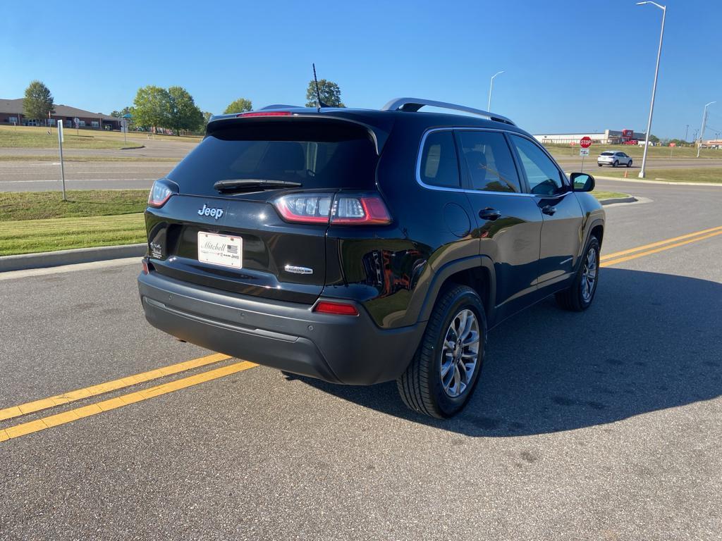 used 2020 Jeep Cherokee car, priced at $20,261