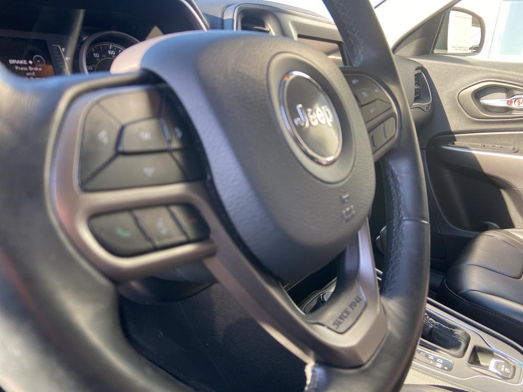 used 2020 Jeep Cherokee car, priced at $19,849