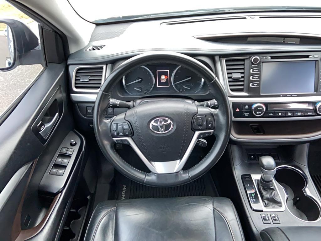 used 2018 Toyota Highlander car, priced at $24,850