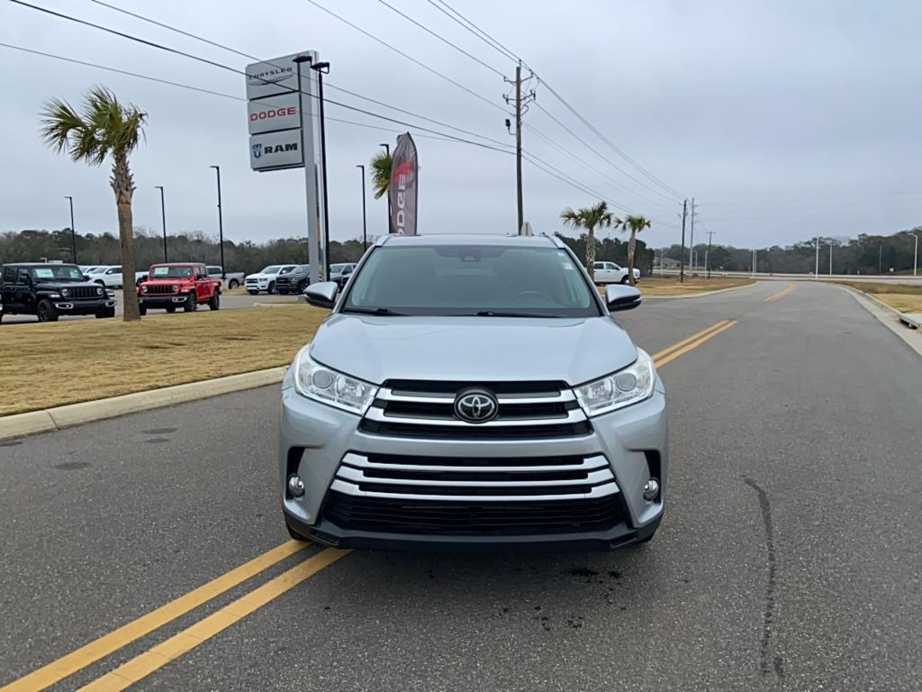 used 2018 Toyota Highlander car, priced at $24,850