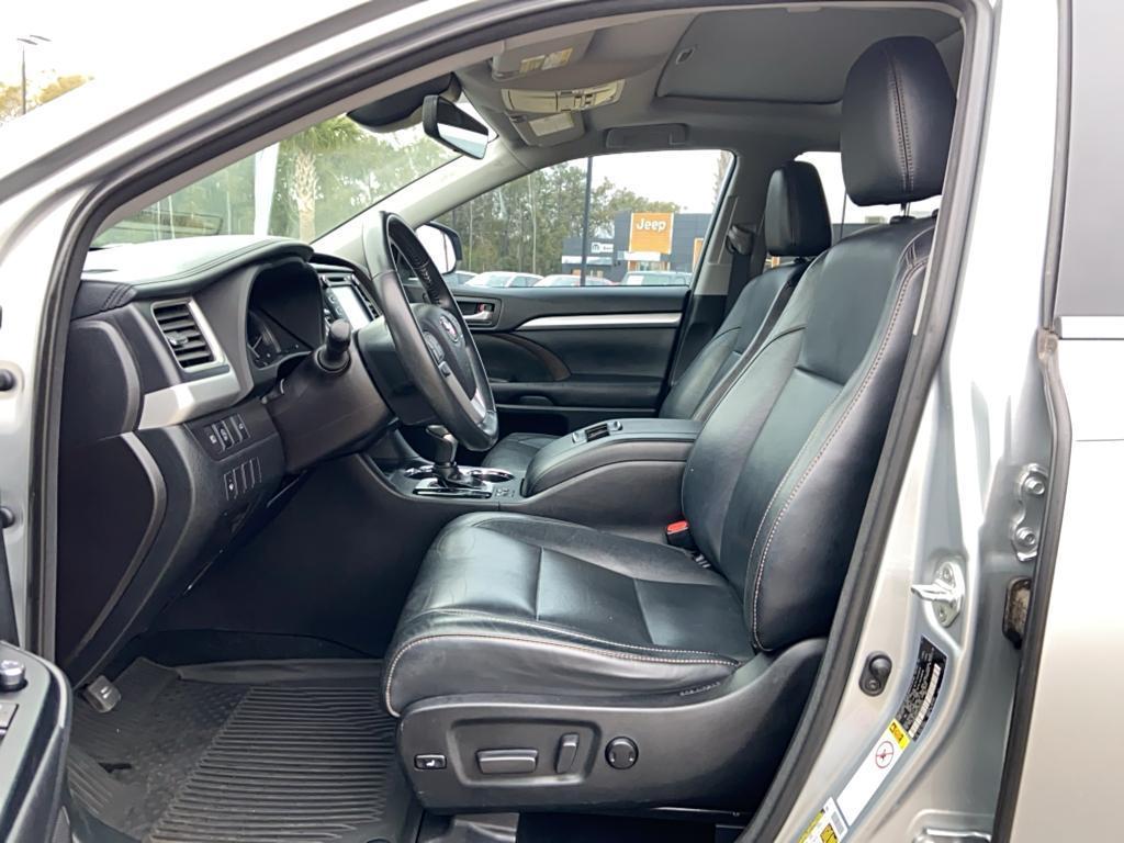 used 2018 Toyota Highlander car, priced at $24,850