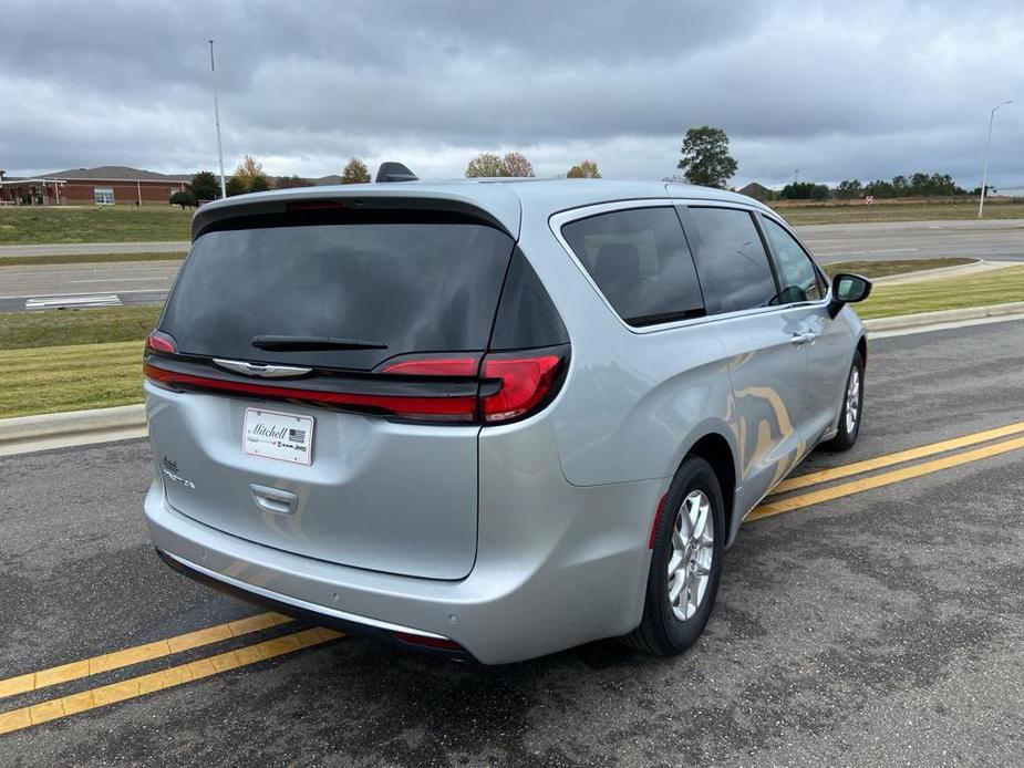 used 2024 Chrysler Pacifica car, priced at $36,612