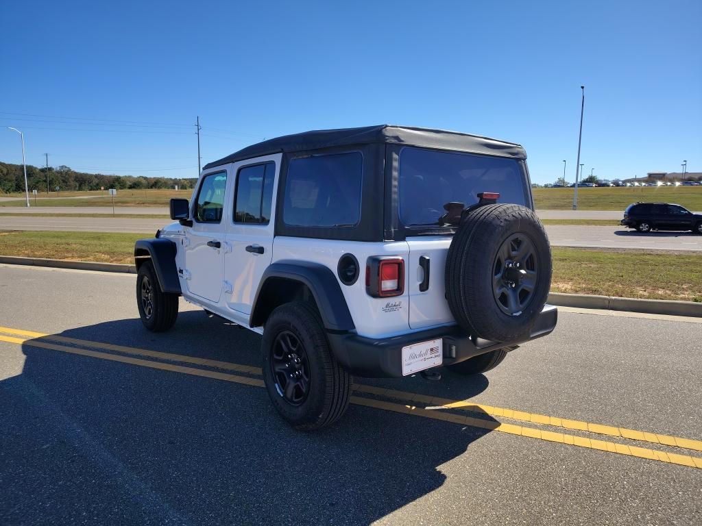 new 2026 Jeep Wrangler car, priced at $40,080