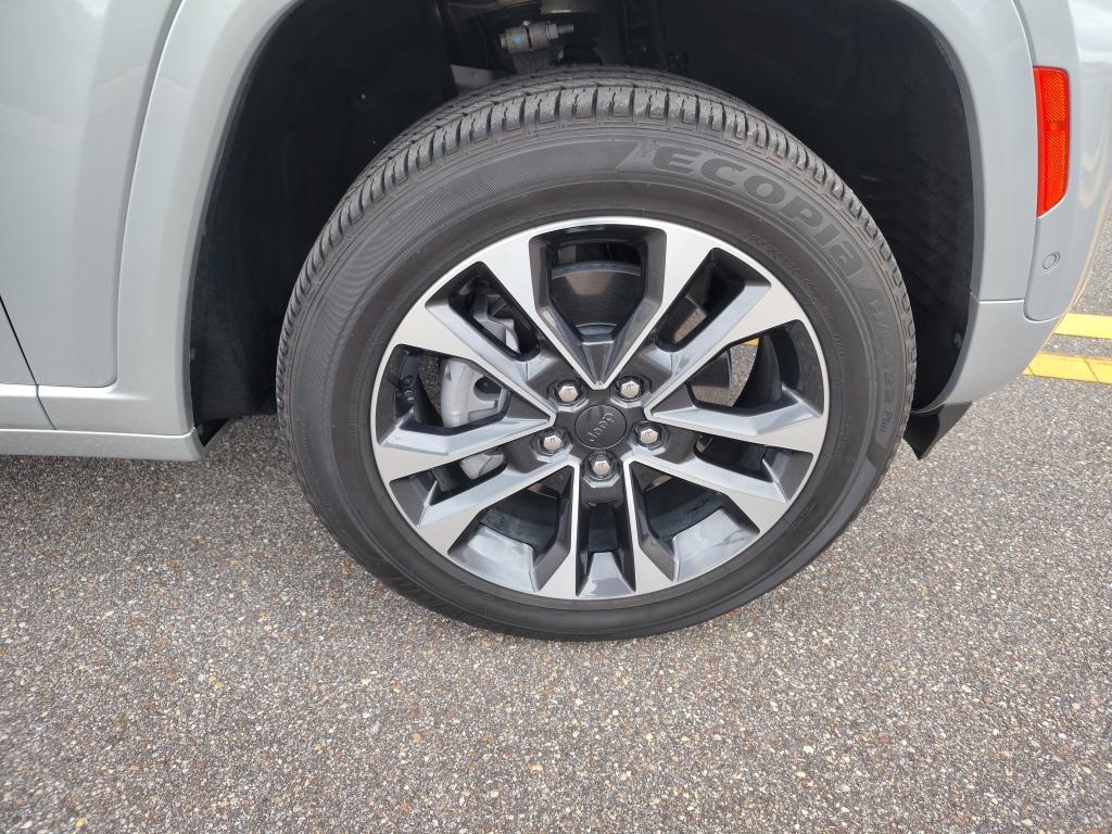 used 2024 Jeep Grand Cherokee 4xe car, priced at $45,774