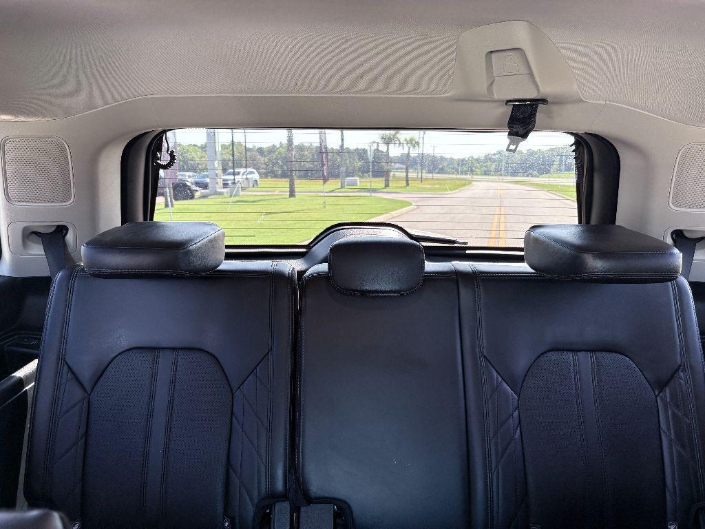 used 2021 Ford Expedition car, priced at $50,753