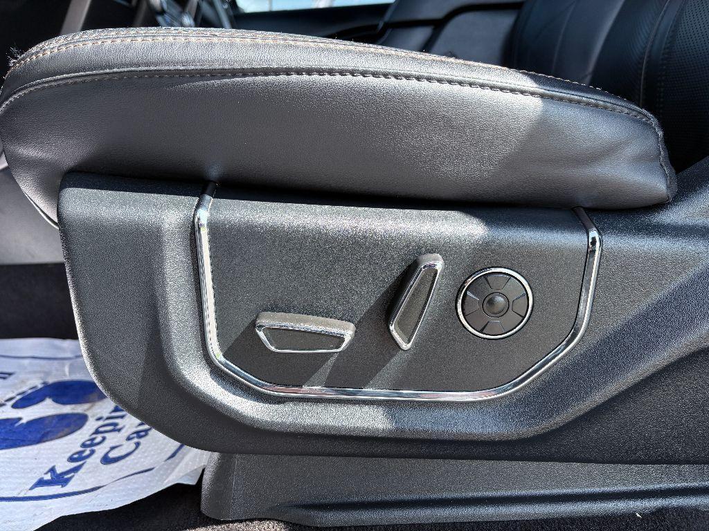 used 2021 Ford Expedition car, priced at $50,753